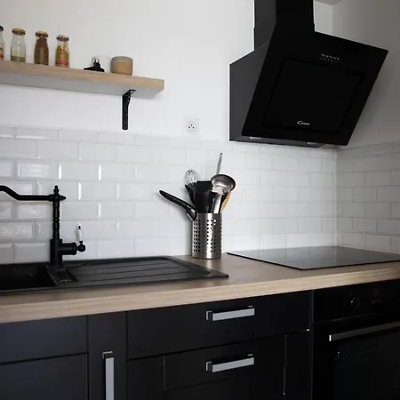 Superb Apartment Near The Eiffel Tower